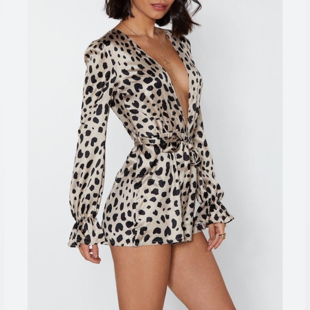 Nasty Gal Satin Romper Size 10 - Picture 3 of 7